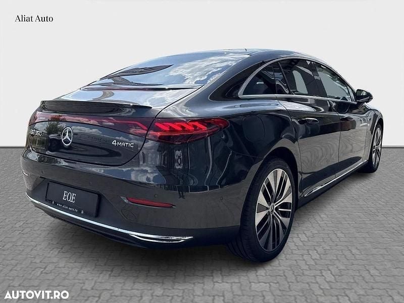 Nouă Mercedes EQE350 214 kW (292 CP) 2025 Culoaregri Berlinǎ