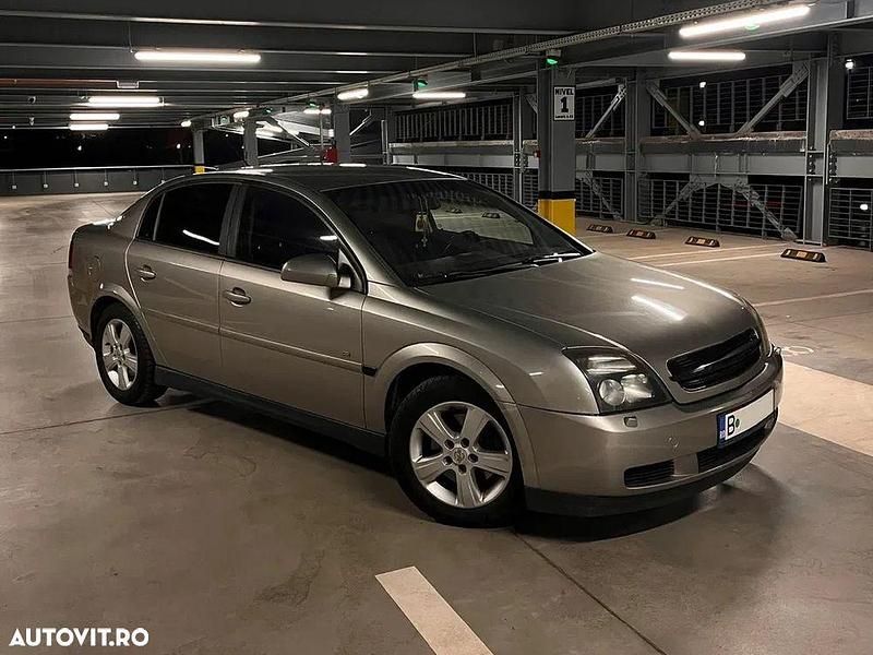 Gri Utilizat 2004 Opel Vectra GTS Berlinǎ | 1.950 EUR - Imagine 1/4