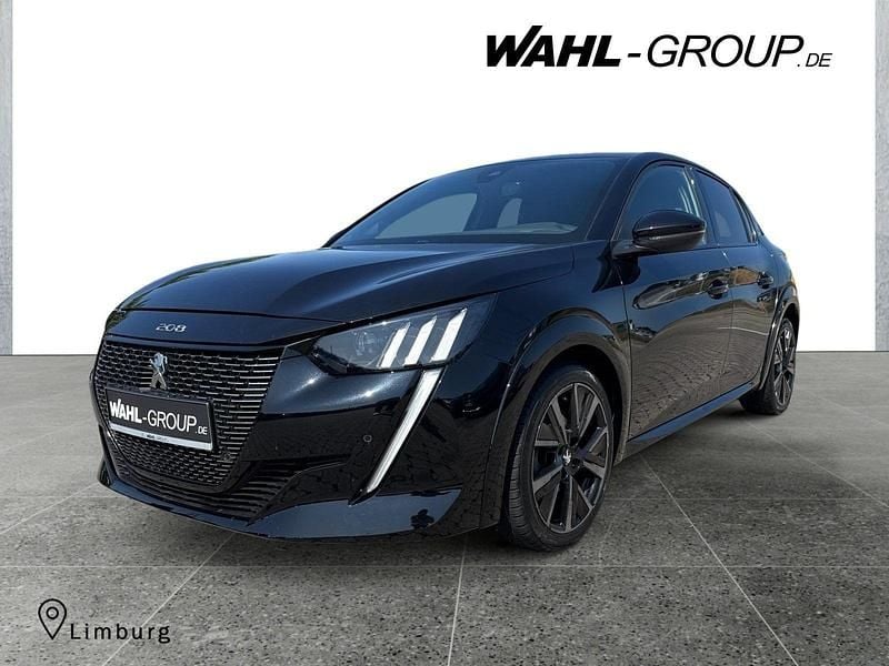 Utilizat 2023 Peugeot 208 GT-line Hatchback | 18.621 EUR (Scump) - Imagine 1/1