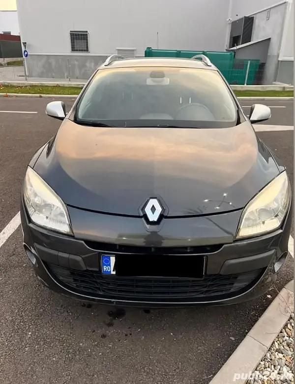 Utilizat 2010 Renault Mégane GrandTour Break | 3.700 EUR (Preț OK) - Imagine 1/4