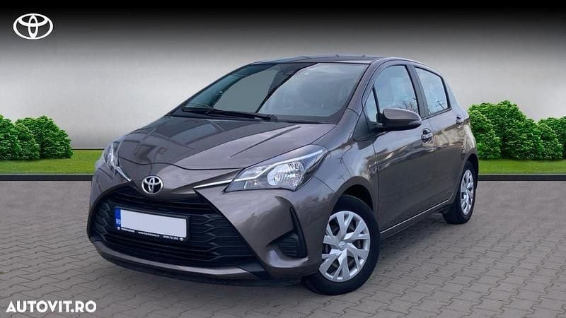 Culoarealb Utilizat 2019 Toyota Yaris Active | 10.900 EUR (Super Preț) - Imagine 1/4