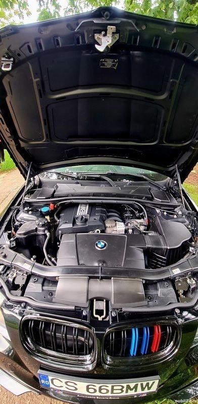 Second-hand BMW 320 Sport Line 175 CP (128 kW) 2011 Berlinǎ