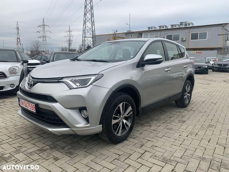 Second-hand Toyota RAV4 Executive 143 CP (105 kW) 2016 Culoaregri SUV
