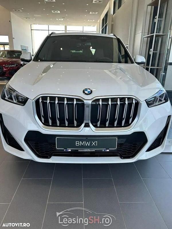 Alb Nouă 2025 BMW X1 SUV | 50.756 EUR - Imagine 1/4