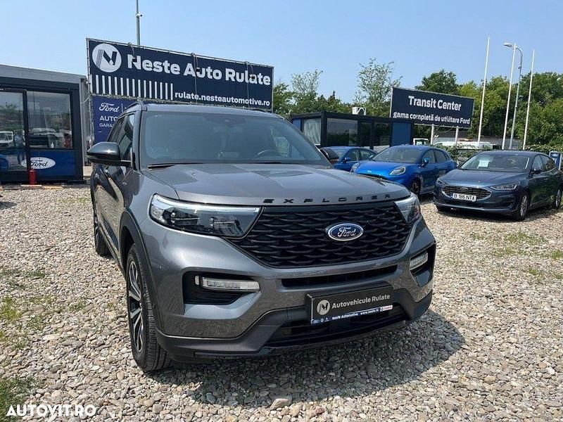 Gri Utilizat 2023 Ford Explorer SUV | 54.800 EUR - Imagine 1/4