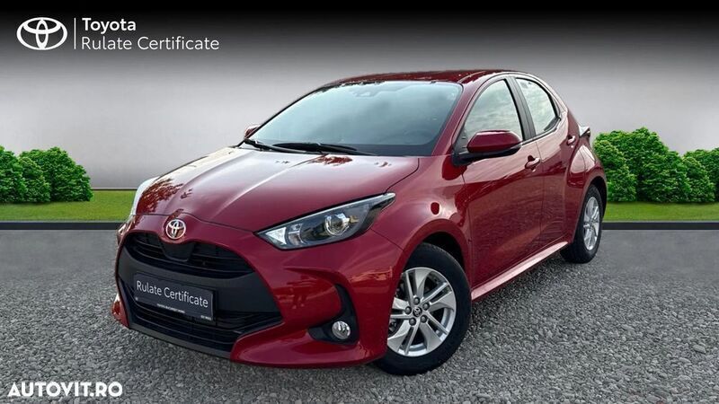 Rosu Utilizat 2023 Toyota Yaris | 19.828 EUR (Puțin scump) - Imagine 1/4