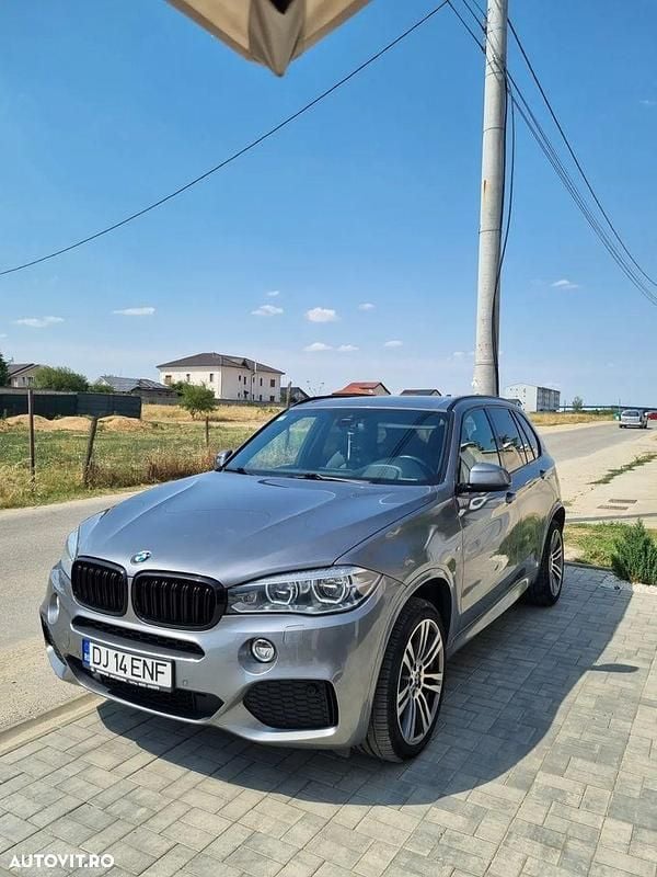 Gri Utilizat 2017 BMW X5 SUV | 28.590 EUR (Super Preț) - Imagine 1/4
