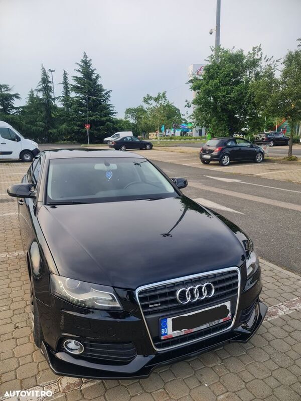 Negru Utilizat 2011 Audi A4 Berlinǎ | 8.500 EUR (Preț OK) - Imagine 1/4