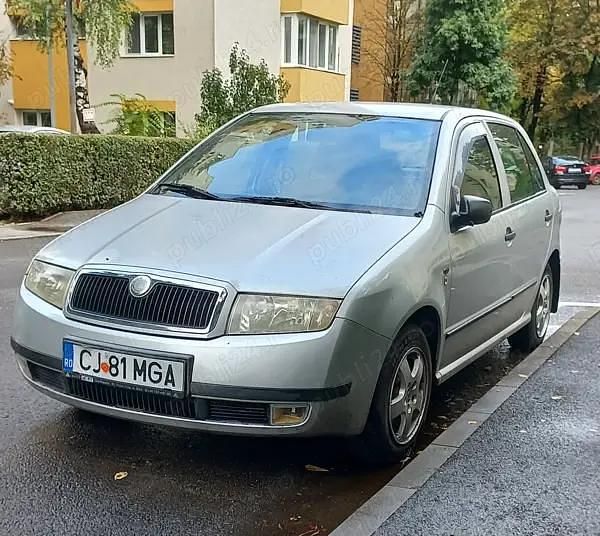 Argintiu Utilizat 2002 Skoda Fabia Hatchback | 1.200 EUR (Preț OK) - Imagine 1/4