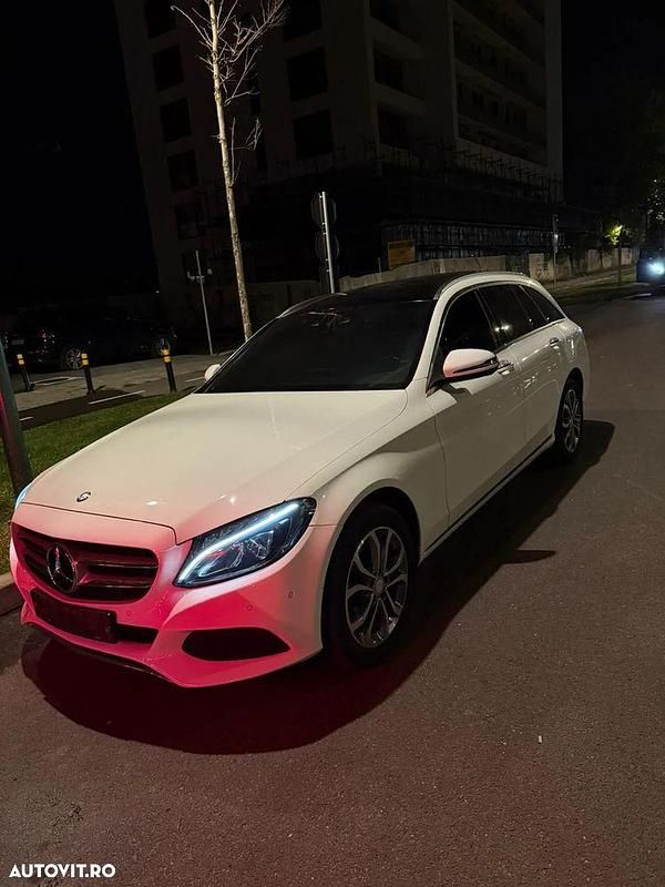 Culoarealb Utilizat 2016 Mercedes C220 Break | 15.999 EUR (Preț OK) - Imagine 1/4