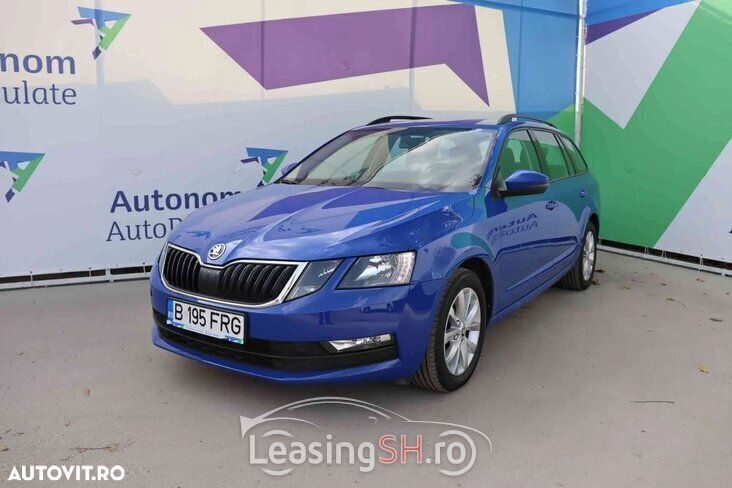 Albastru Utilizat 2019 Skoda Octavia Ambition Break | 14.500 EUR (Preț bun) - Imagine 1/4