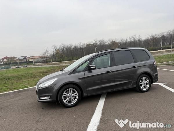 Gri Utilizat 2017 Ford Galaxy Business Edition Monovolum | 12.499 EUR (Scump) - Imagine 1/4