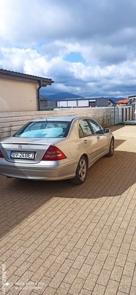 Utilizat 2024 Mercedes C200 Berlinǎ | 3.999 EUR - Imagine 1/4
