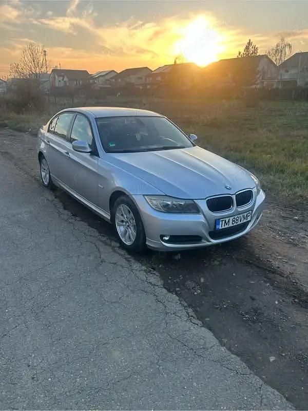 Second-hand BMW 318 143 CP (105 kW) 2009 Berlinǎ