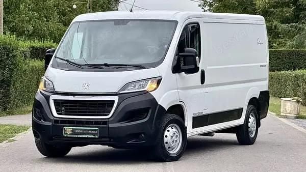 Alb Utilizat 2020 Peugeot Boxer Van | 9.850 EUR (Preț bun) - Imagine 1/4