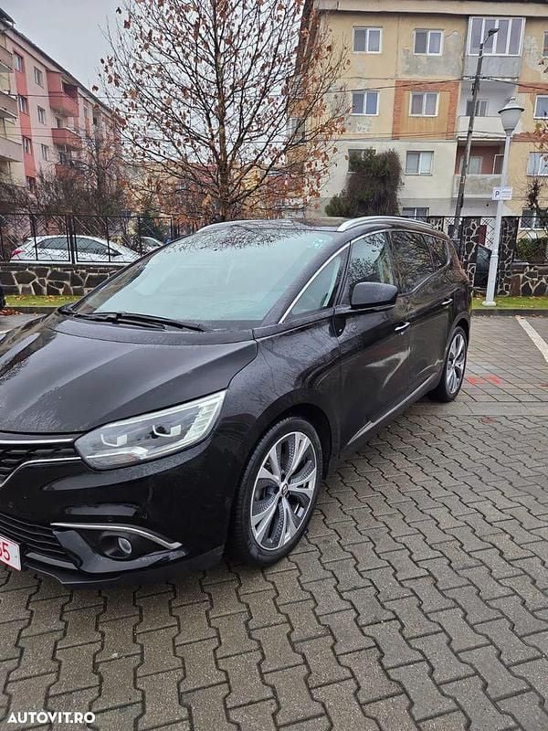 Culoarenegru Utilizat 2018 Renault Grand Scénic IV Business Monovolum | 12.500 EUR (Super Preț) - Imagine 1/4