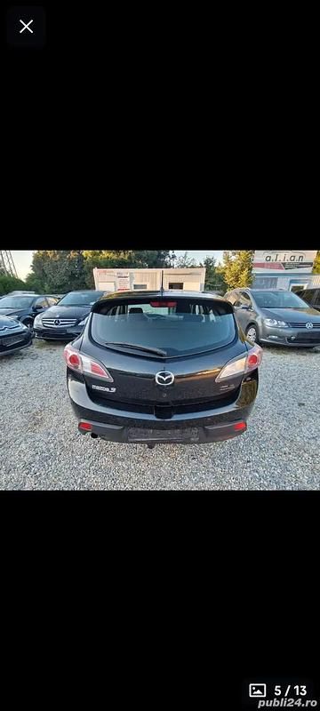 Second-hand Mazda 3 116 CP (85 kW) 2011 Negru Hatchback