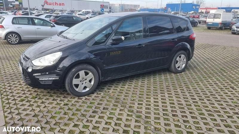 Second-hand Ford S-MAX Titanium 140 CP (102 kW) 2012 Culoarenegru Monovolum