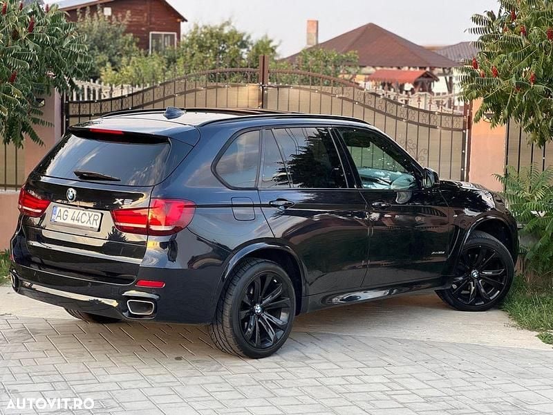 Second-hand BMW X5 Sport Line 258 CP (189 kW) 2015 Culoarenegru SUV