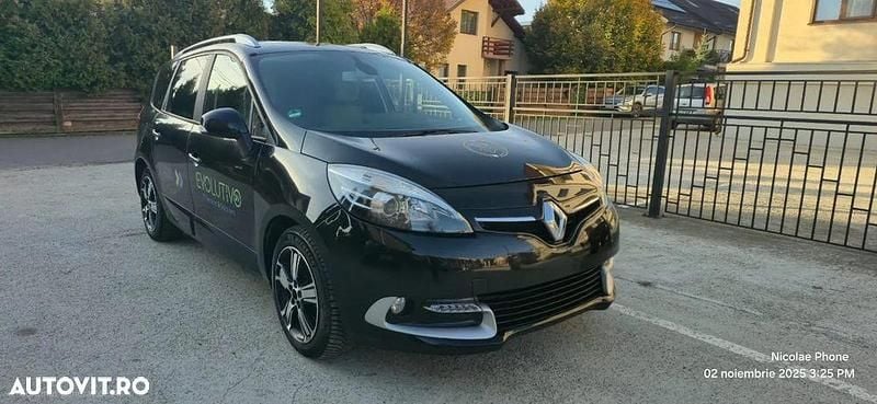 Second-hand Renault Grand Scénic III Expression 110 CP (80 kW) 2013 Culoarenegru Monovolum