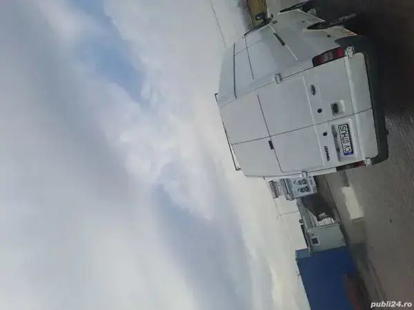 Alb Utilizat 2010 Ford Transit | 4.200 EUR - Imagine 1/4