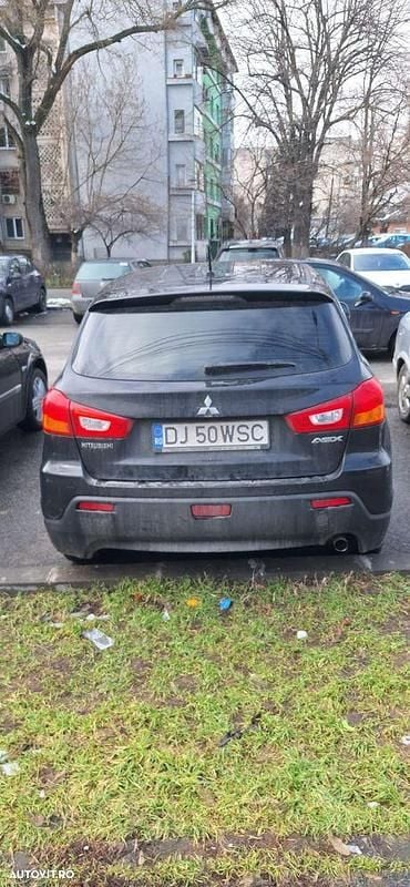 Second-hand Mitsubishi ASX Invite 115 CP (84 kW) 2011 Culoarenegru SUV