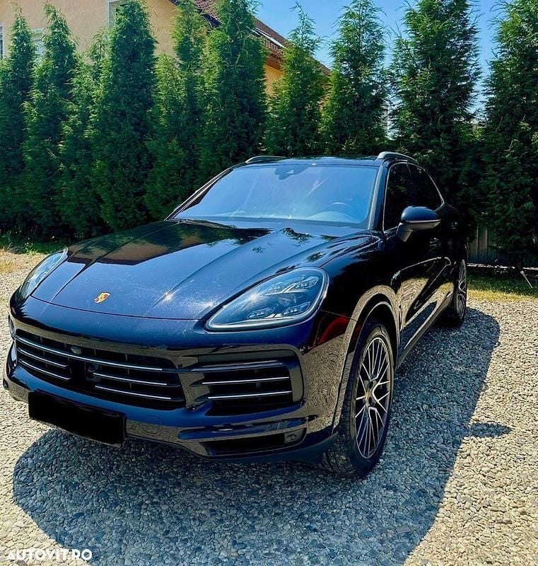 Negru Utilizat 2018 Porsche Cayenne SUV | 59.000 EUR (Super Preț) - Imagine 1/4