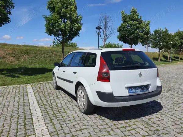Utilizat 2005 Renault Mégane GrandTour Break | 2.100 EUR - Imagine 1/4