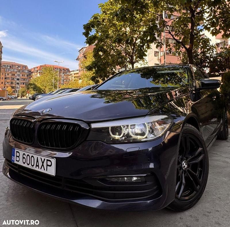 Culoarealbastru Utilizat 2019 BMW 520 Comfort Edition Berlinǎ | 20.900 EUR (Super Preț) - Imagine 1/4