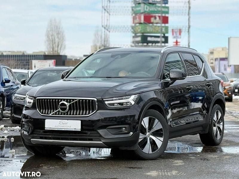 Second-hand Volvo XC40 180 CP (132 kW) 2020 Culoarenegru SUV