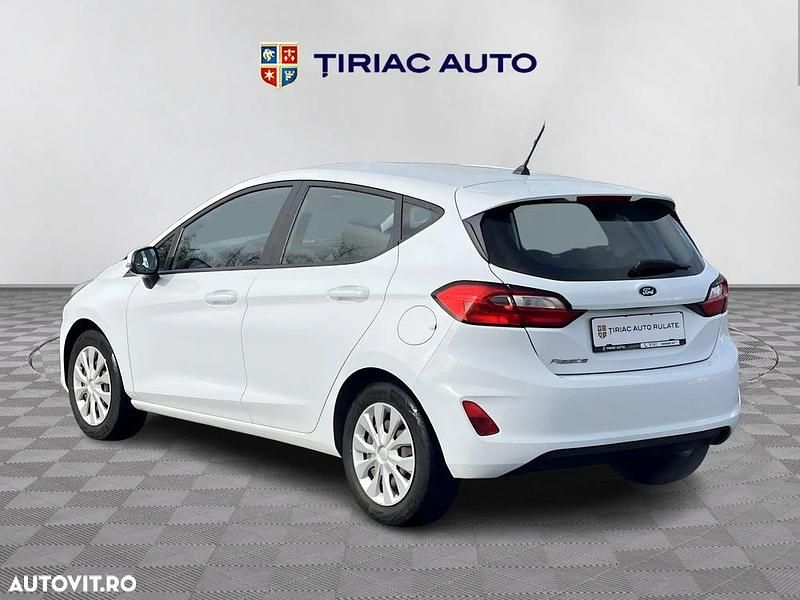 Second-hand Ford Fiesta Titanium 75 CP (55 kW) 2022 Culoarealb Hatchback