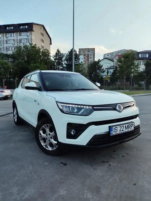 Second-hand Ssangyong (KGM) Tivoli 163 CP (119 kW) 2022 Alb SUV