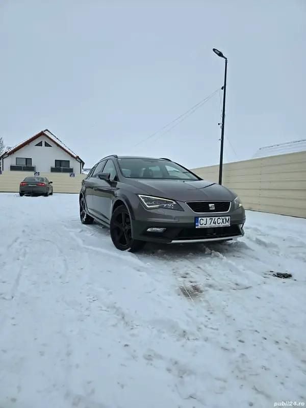 Gri Second-hand 2016 Seat Leon X-Perience Xperience Break | 8.300 EUR - Imagine 1/4