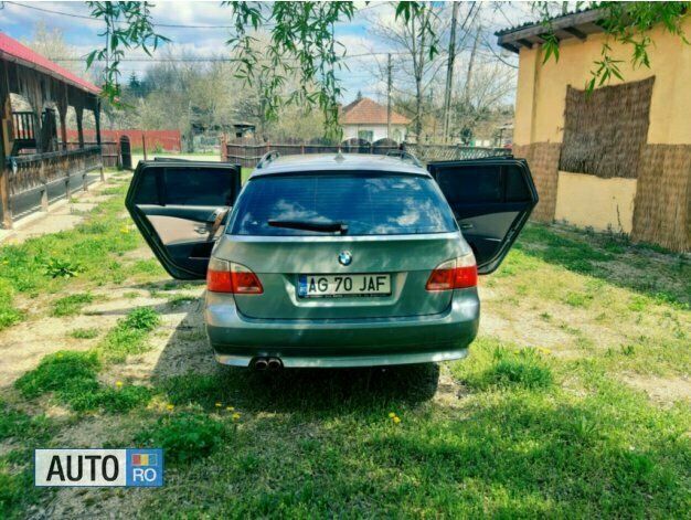 Gri Utilizat 2005 BMW 530 Comfort Edition Break | 4.700 EUR - Imagine 1/4