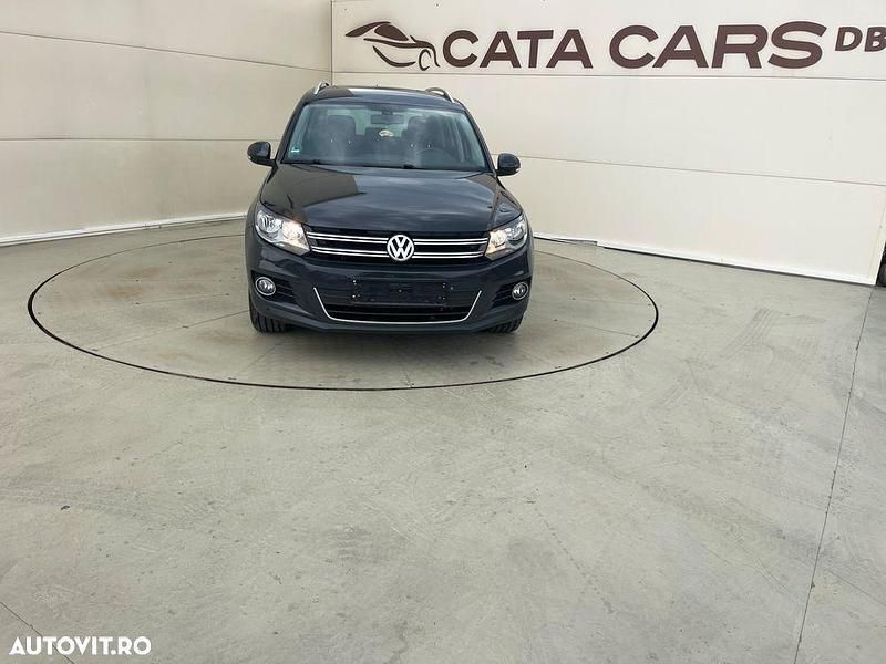 Gri Utilizat 2015 VW Tiguan Sportline SUV | 10.990 EUR (Super Preț) - Imagine 1/4