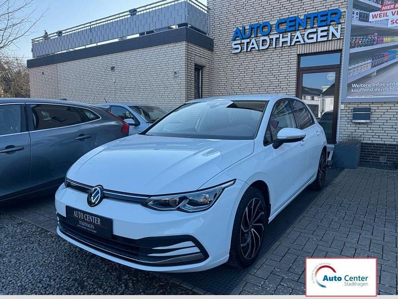 Utilizat 2022 VW Golf VIII Active | 23.002 EUR (Preț OK) - Imagine 1/1