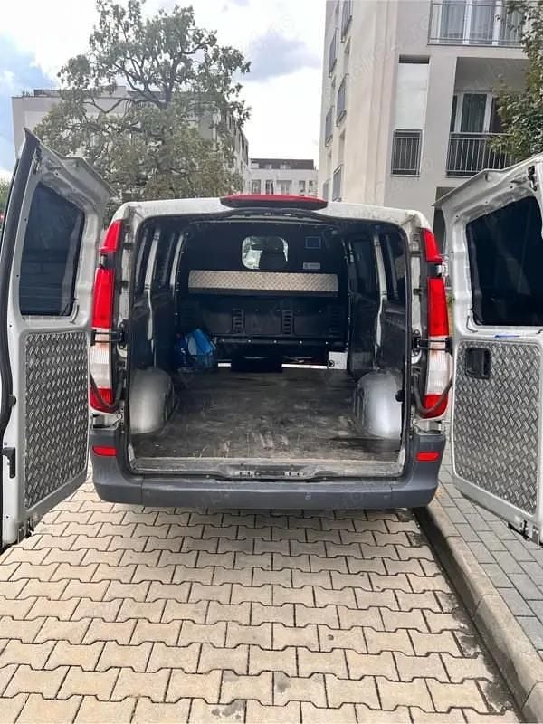 Second-hand Mercedes Vito 163 CP (119 kW) 2014 Van