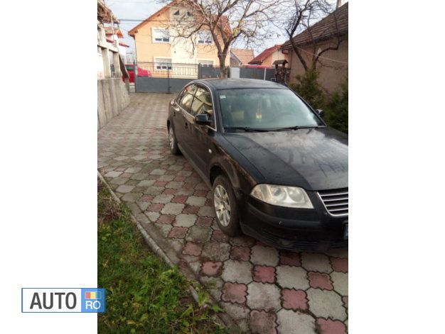 Second-hand VW Passat 101 CP (74 kW) 2003 Negru Berlinǎ