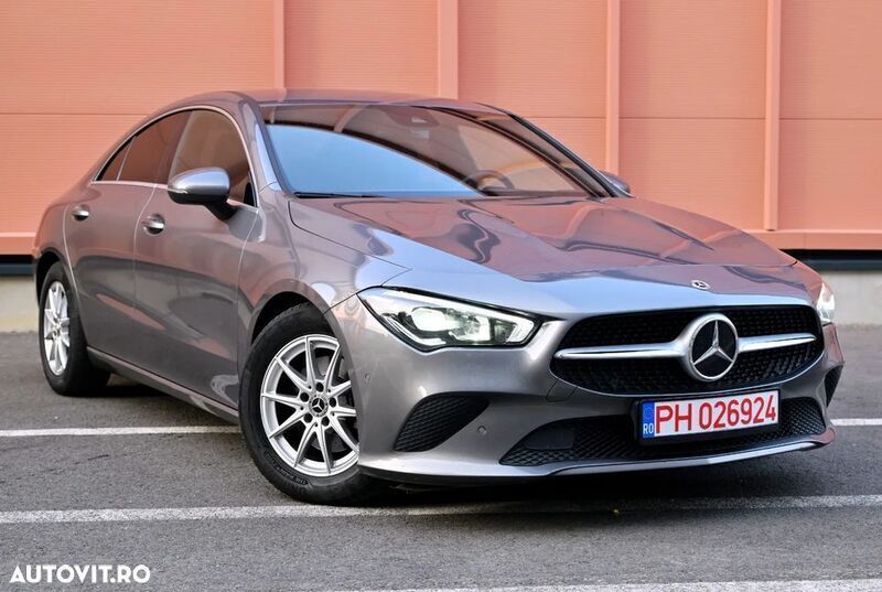 Gri Utilizat 2021 Mercedes CLA200 Coupe | 22.900 EUR - Imagine 1/4