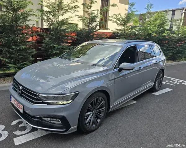 Utilizat 2022 VW Passat R-line Break | 18.300 EUR (Preț OK) - Imagine 1/4