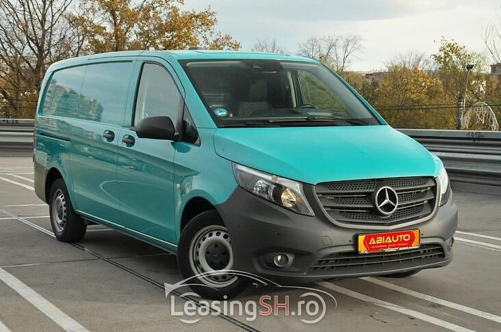 Verde Utilizat 2020 Mercedes Vito Monovolum | 23.837 EUR - Imagine 1/4