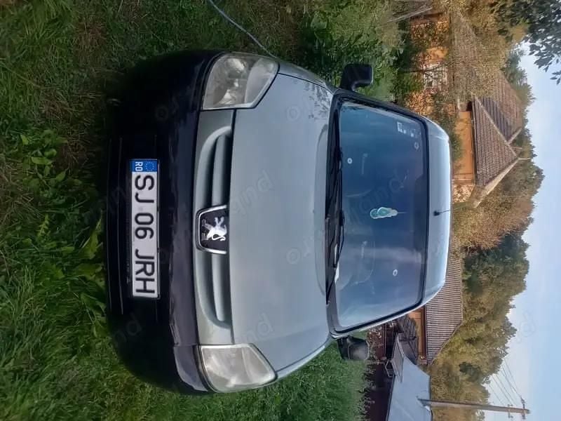 Utilizat 2005 Peugeot Partner Monovolum | 2.000 EUR - Imagine 1/4