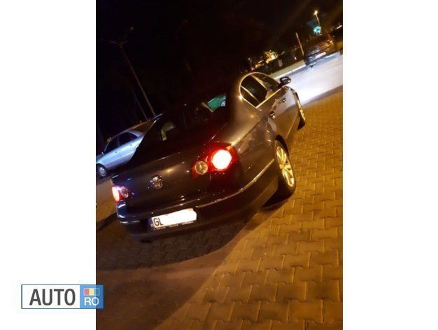 Second-hand VW Passat 170 CP (125 kW) 2008 Albastru Berlinǎ