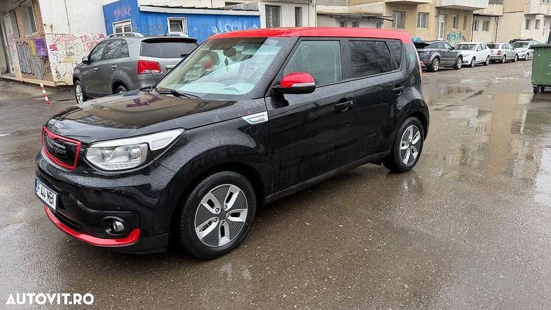 Second-hand Kia Soul 80 kW (110 CP) 2017 Culoarenegru SUV