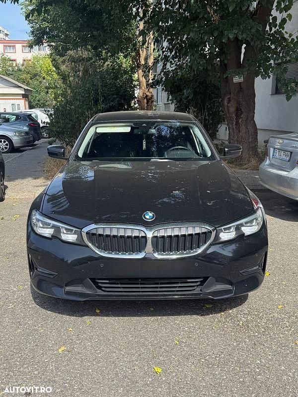 Culoarenegru Utilizat 2020 BMW 320 Comfort Edition Berlinǎ | 21.200 EUR (Preț bun) - Imagine 1/4