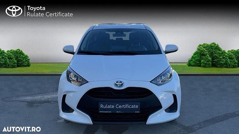 Second-hand Toyota Yaris Hybrid Eco 116 CP (85 kW) 2022 Culoarealb