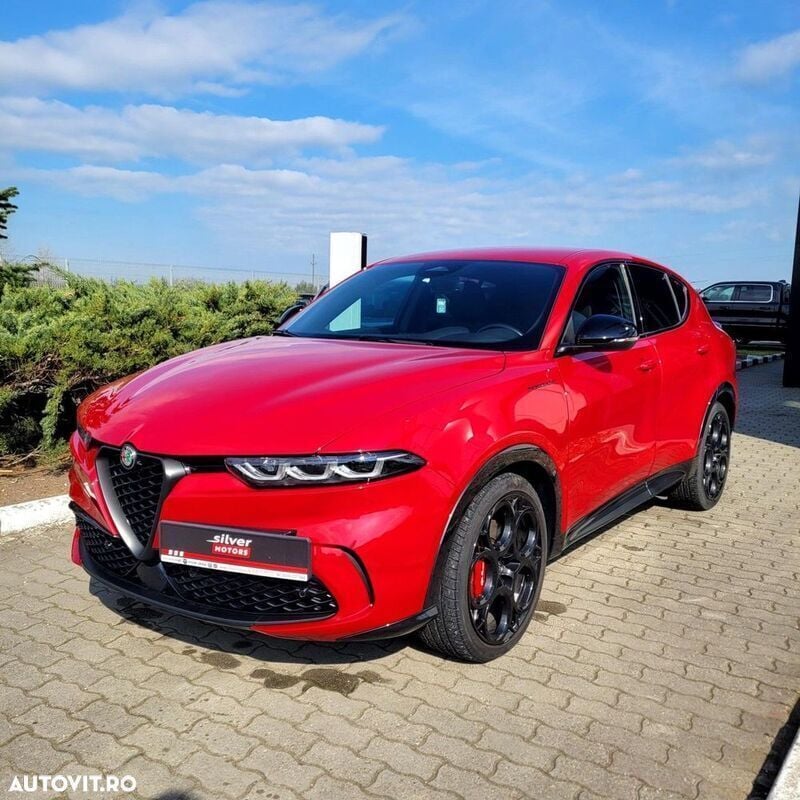 Rosu Utilizat 2022 Alfa Romeo Tonale Edizione Speciale SUV | 38.639 EUR - Imagine 1/4