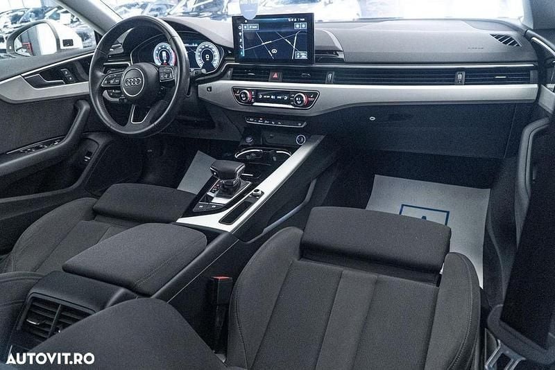 Second-hand Audi A5 Advanced 204 CP (150 kW) 2020 Culoarenegru Coupe