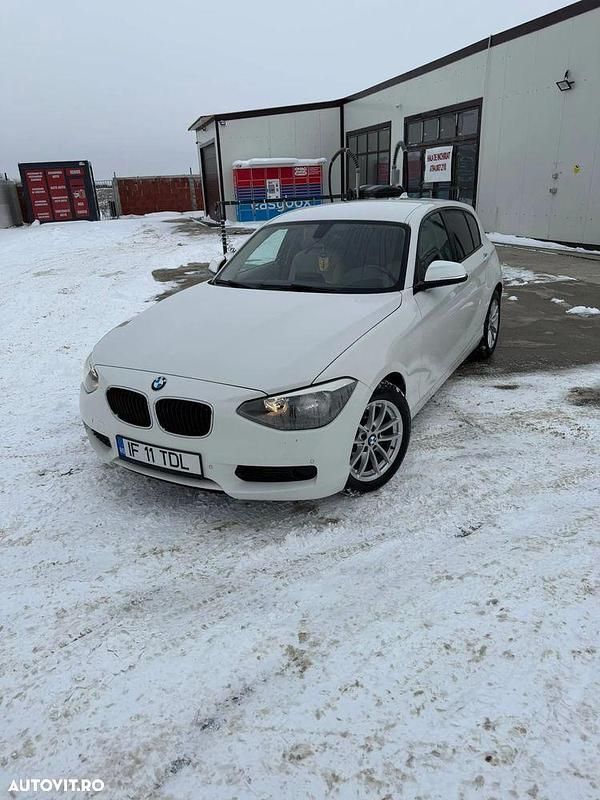 Second-hand BMW 120 184 CP (135 kW) 2013 Culoarealb Hatchback