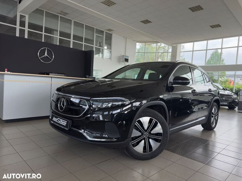 Negru Utilizat 2023 Mercedes EQA250 SUV | 34.180 EUR - Imagine 1/4